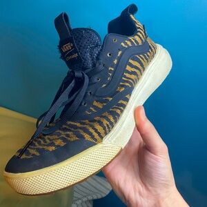 Vans Ultarange Tiger Stripe Sneakers